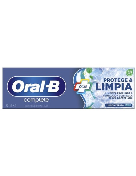 Pasta de dientes Oral-B Complete Menta.