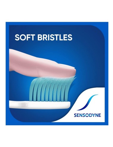 Cepillos Sensodyne Sensitive suaves en formato 2 uds + 1 gratis para uso diario sin molestias.