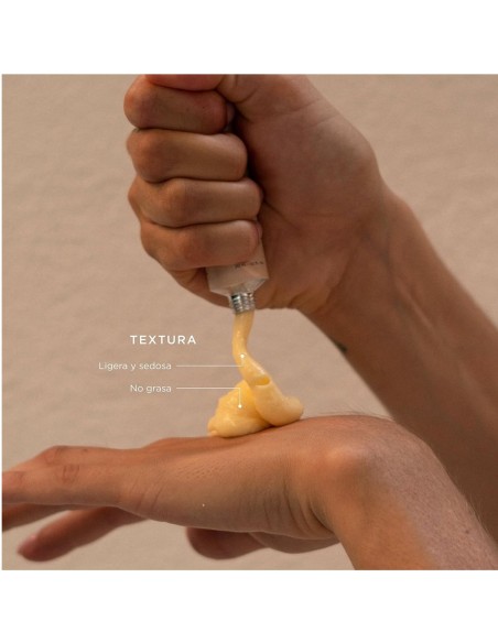 Arual: crema de manos clásica para suavidad diaria.