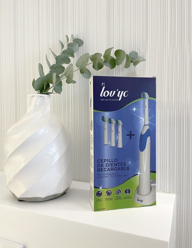 Lovyc Cepillo de Dientes + 4 Recambios - Higiene Completa