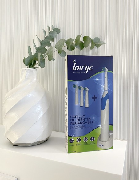 Lovyc Cepillo de Dientes + 4 Recambios - Higiene Completa