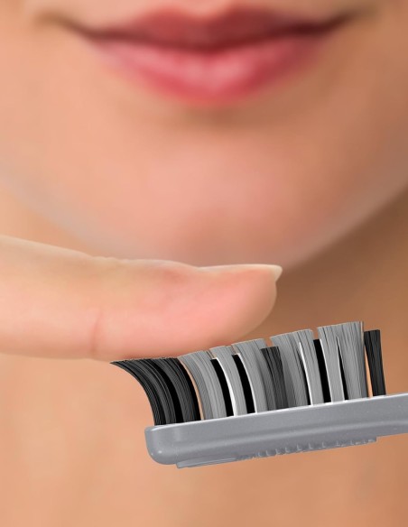 CEPILLO DENTAL ORAL-B CAVITY DEFENSE DUREZA CHARCOAL MEDIA