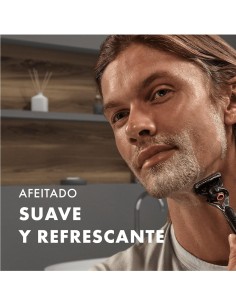 Gillette Fusion Gel de Afeitar Piel Sensible 200ml, bote frontal con logo y textura suave. 2