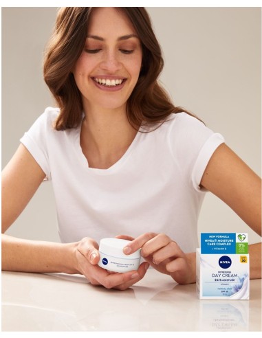 NIVEA Crema Día Refrescante SPF30 50ml | Piel Normal o Mixta