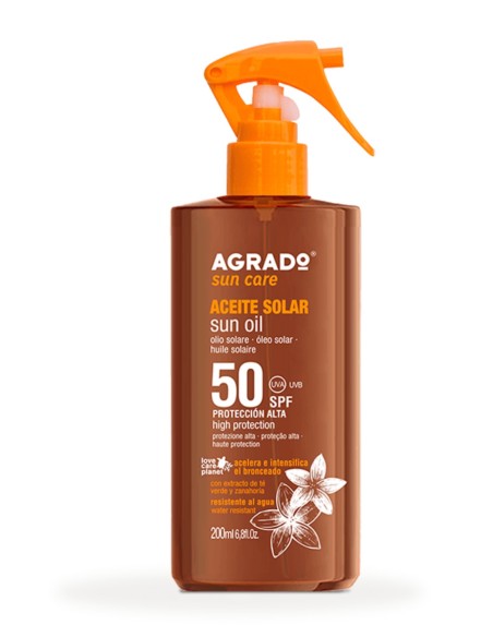 AGRADO Aceite Solar SPF50 con té verde y zanahoria, alta protección y bronceado.