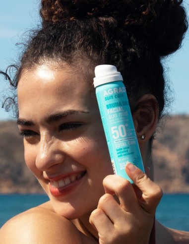 Agrado Solar Spray Facial Invisible con Protección SPF50, Formato Bruma de 75 ml