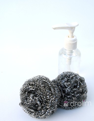 Estropajo metálico profesional para uso industrial y limpieza exigente