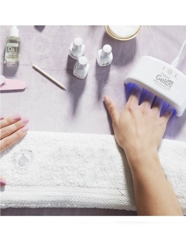 Kit de iniciación Beter Depend Gel iQ para manicura semipermanente en casa