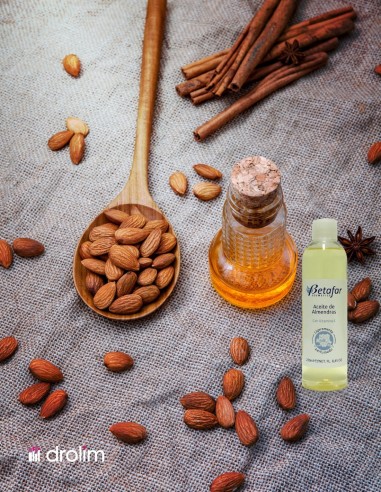 Aceite nutritivo Betafar de 250ml para piel y cabello.