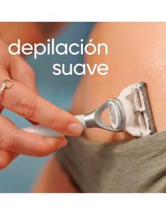 Maquinilla Gillette Venus Íntima y recambio. 2