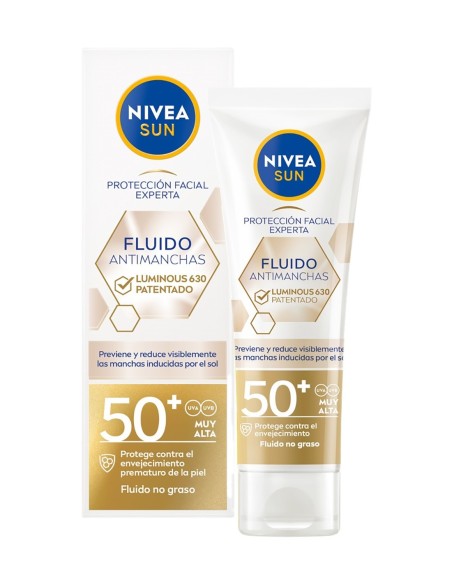 Fluido solar facial Nivea Luminous 630 antimanchas SPF50+.