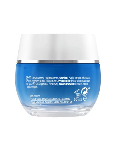 Tratamiento hidratante diario con vitamina B5 de Olay.