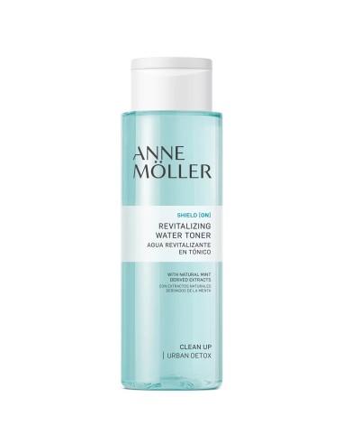 Agua en tónico refrescante Urban Detox de Anne Möller.