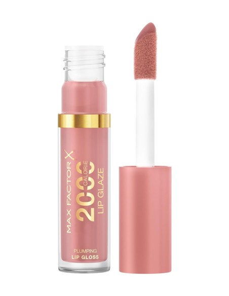 Brillo de labios voluminizador de tonalidad rosa suave con su aplicador maxi expuesto sobre un fondo blanco