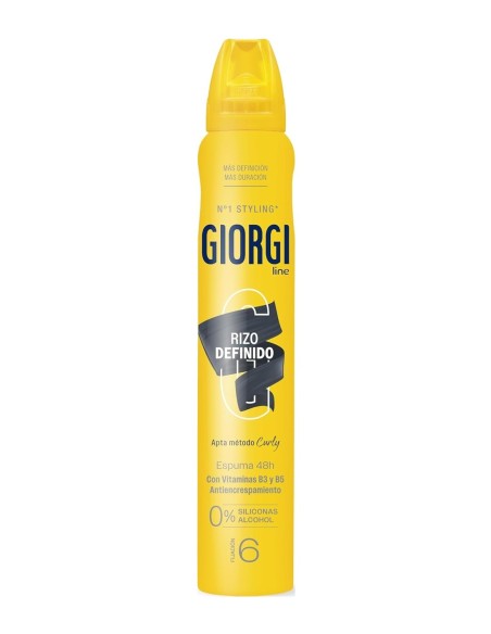 Vista frontal del spray amarillo de espuma Giorgi Line Rizo Definido con franja negra e indicador de fijación nivel 6.