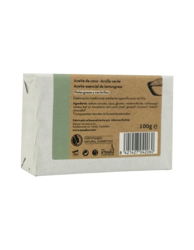 Vista posterior del empaque de jabón Essabó arcilla verde con ingredientes