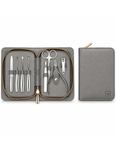 Estuche de manicura mini plata La Walkiria abierto y cerrado con accesorios para el cuidado de las uñas