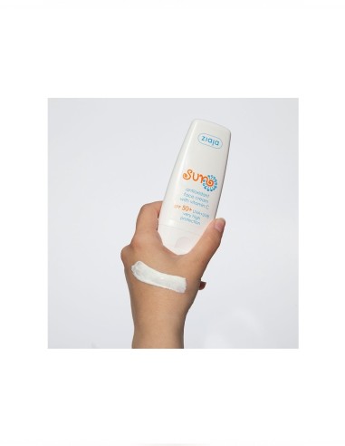 Protector solar facial Ziaja Sun SPF 50+ con protección UVA y UVB