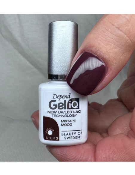 Esmalte semipermanente Mixtape Mood identificado como paso 3 del sistema Depend Gel iQ