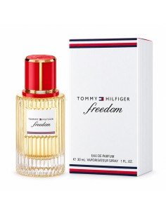 Frasco estriado de Tommy Hilfiger Freedom con tapón rojo y detalles dorados 2