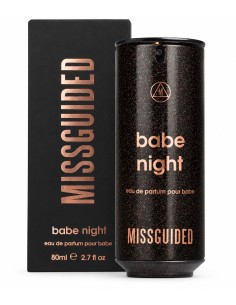 Missguided Babe Night Eau de Parfum 80 ml con frasco negro de detalles cobrizos y caja