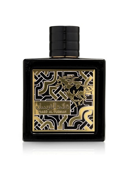 Frasco negro de Lattafa Qaed Al Fursan EDP 90 ml con placa ornamental y caballo dorado